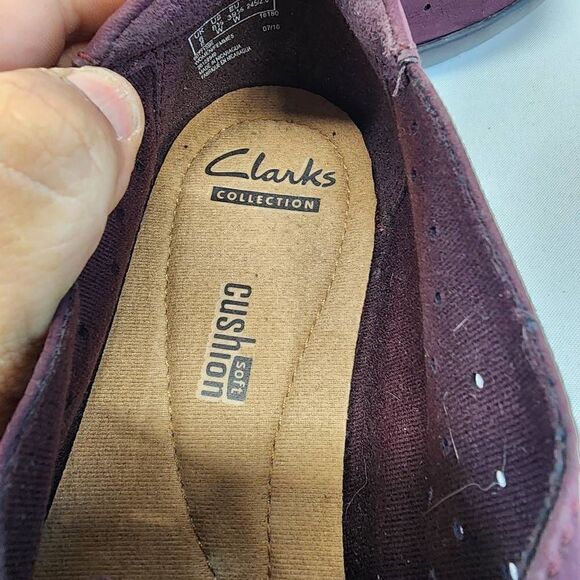 Clarks Perforated Nubuck Leather Slip-On Medora Gemma Size 8.5 - Picture 9 of 11